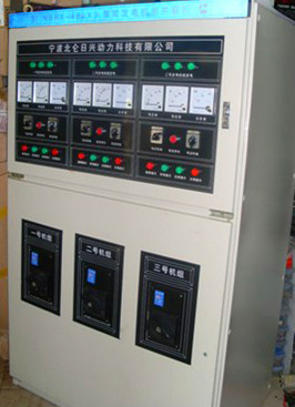 三臺(tái)發(fā)電機(jī)一體并機(jī)柜