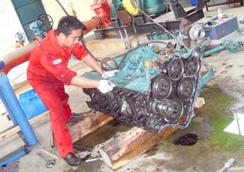 沃爾沃柴油發電機柴油發動機維修