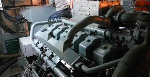 三菱S6R發(fā)動機(jī)運(yùn)轉(zhuǎn)中的檢測