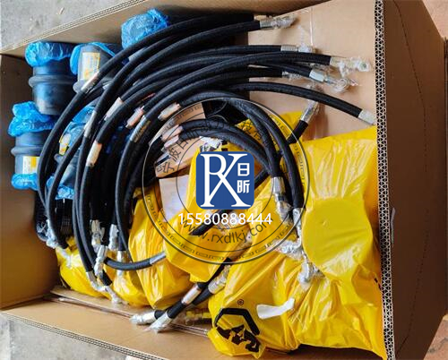 卡特390FL挖掘機CAT C18發(fā)動機：全維服務指南