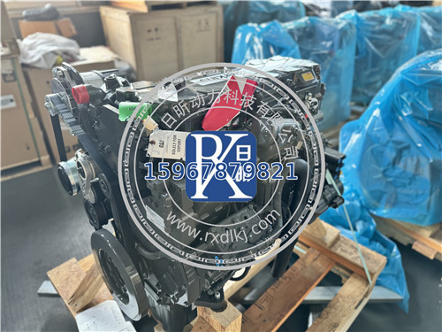 探秘珀金斯1104D-E44T發(fā)動(dòng)機(jī)代理商：動(dòng)力背后的關(guān)鍵力量