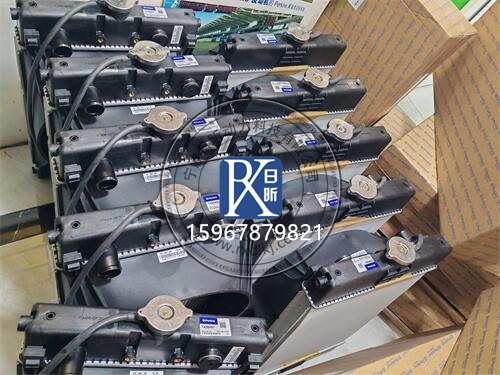 珀金斯2506-E15TAG2水箱散熱器CH12026：工業設備的“隱形護盾”