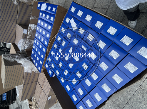 工程機(jī)械配件大揭秘：珀金斯柴油機(jī)原裝進(jìn)口，廠價(jià)直銷(xiāo)的寶藏庫(kù)