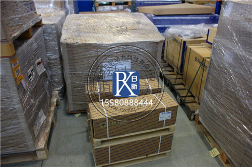 解鎖山貓伸縮臂叉裝車珀金斯柴油機(jī)的維修密碼